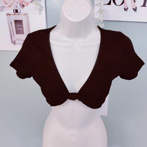 Knot Front Crop Top With Short Sleeves